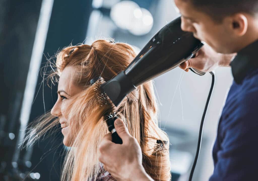 Как сушить феном волосы парикмахеру